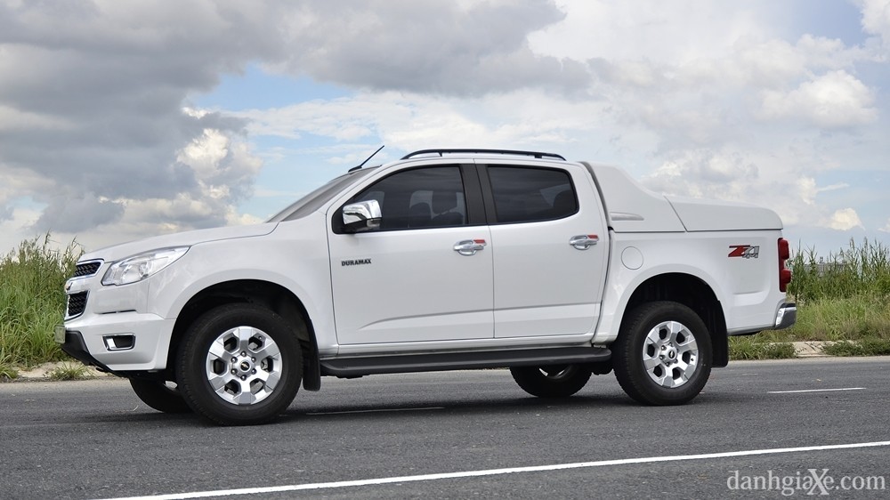 Chevrolet Colorado 2015 giá từ 21000 USD tại Mỹ